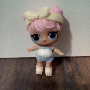 Dawn L.O.L. doll